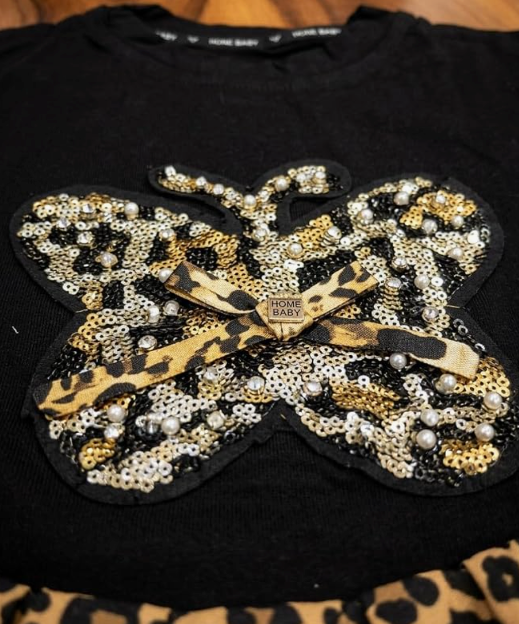 Black Cotton T-Shirt with Sequin Butterfly Patch and Tiered Leopard Print Ruffle Skirt – Toddler & Little Girls Fashion