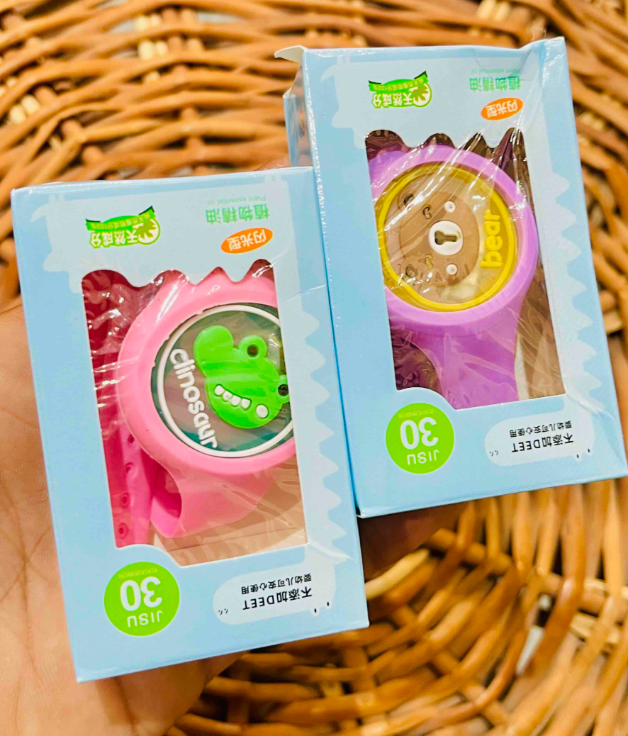 Kids mosquito repellent silicone watch, dinosaur and bear designs boxed