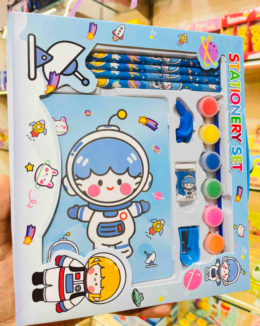 Kids stationery return gift box - astronaut design